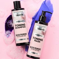 iridescent toning mask with blush pigments